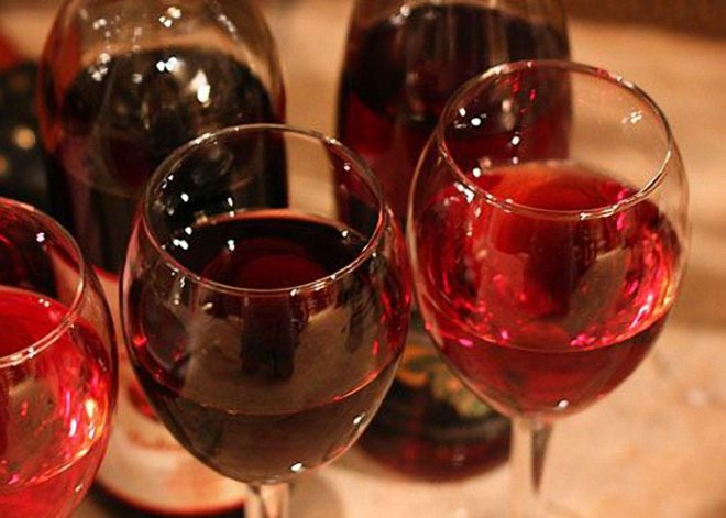 Секреты по приготовлению вина передаются из поколения в поколение